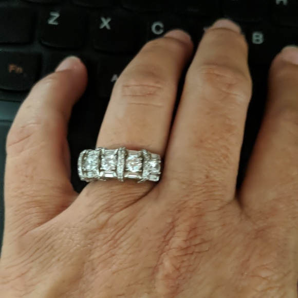 SALE Ring size 7 - Picture 1 of 3